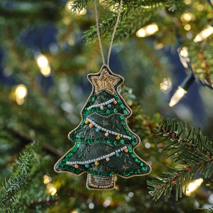 Grüne hängende Weihnachtsfigur aus Samt 8x8 cm