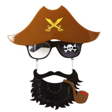 Piratenbrille mit Bart und Kapitänshut