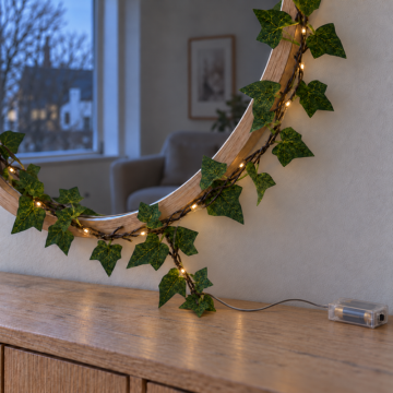 Efeugirlande mit 30 LED-Lichtern 290 cm