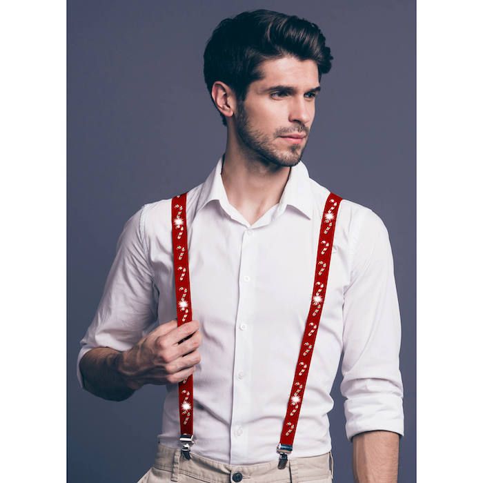 Rote Suspenders mit Zuckerstangen
