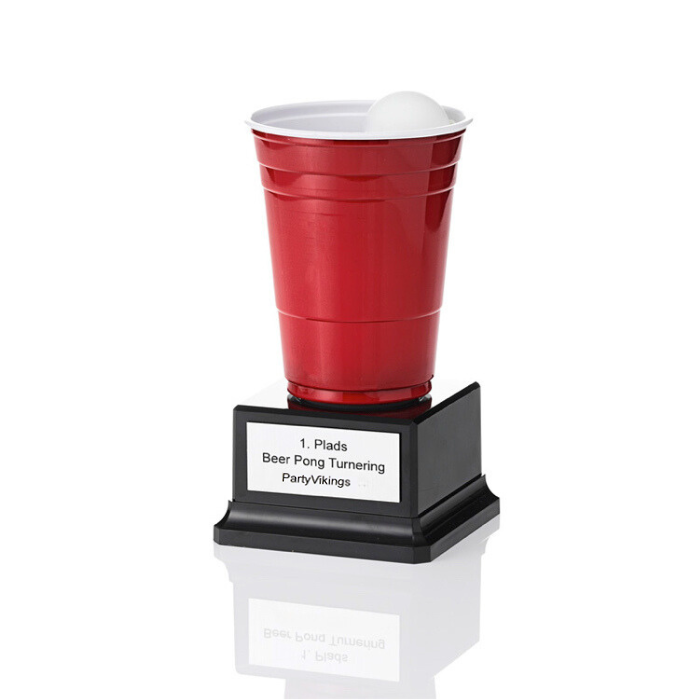 Beer Pong Pokal Deutsch - 18,5x10 cm
