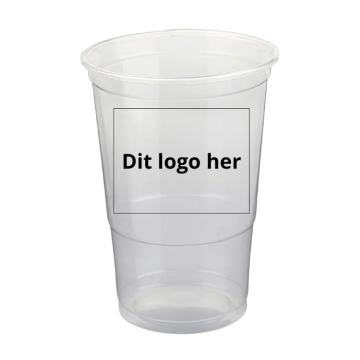 0,4 liter plastikkrus med logo 800x