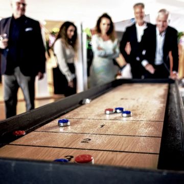 Vermietung des mega Shuffleboards Deluxe 280x75 cm 