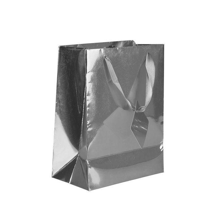 Geschenktüte mit Griff aus Silberfolie 23x17,5 cm